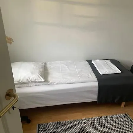 Apartment 2 Bedroom Near The Sea Tisvildeleje