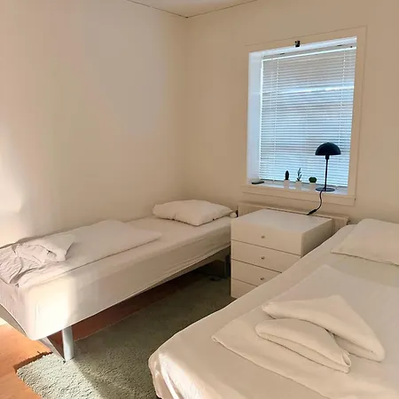 2 Bedroom Near The Sea 아파트